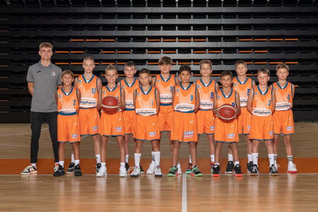 U12 Orange